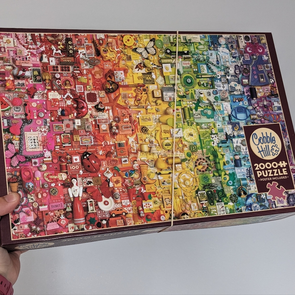 Cobble Hill Rainbow 2000 Piece Puzzle